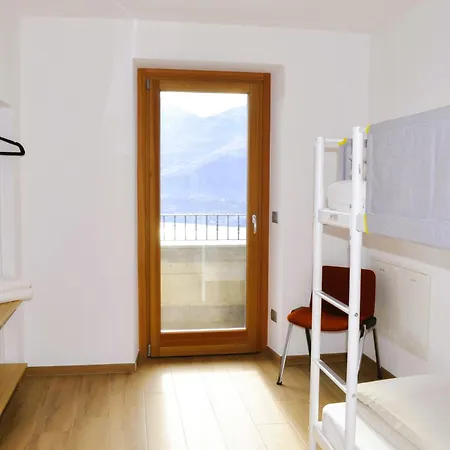 Casa Loro, - Di *